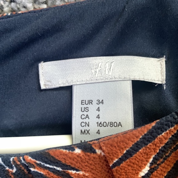 H&M dress - Picture 5 of 5